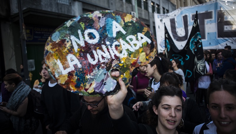 Los terciarios coparon las calles contra la UniCABA