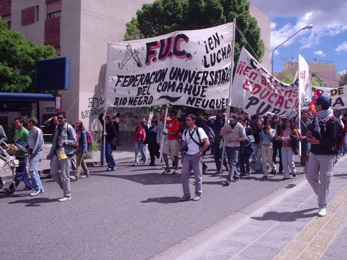 ¿Qué fue la lucha de la Universidad Nacional del Comahue del 2004?