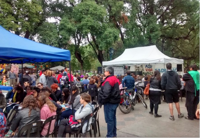 Mendoza: Jornada de lucha de docentes universitarios y trabajadores de ciencia y técnica