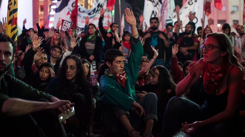 No al cierre de los profesorados: preparemos una gran jornada educativa con paro y movilización