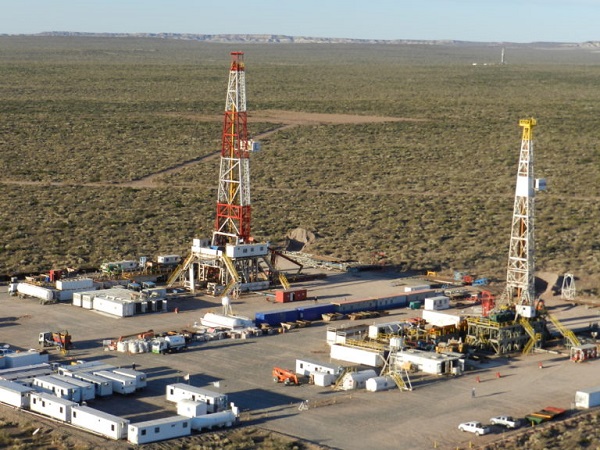 Mendoza: Cornejo autorizó evaluar otros cinco pozos de fracking en Malargüe