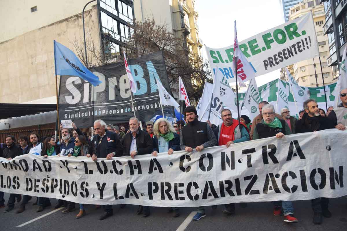 Trabajadores de prensa se movilizaron contra el vaciamiento y los despidos