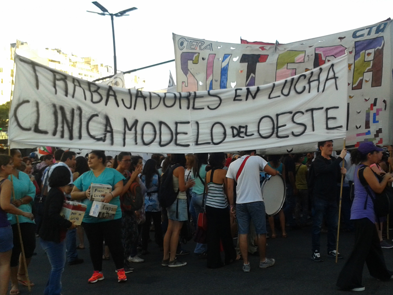 Trabajadores de la Clínica Modelo del Oeste en lucha, junto a los trabajadores de Lear