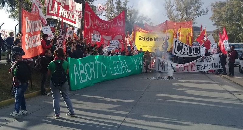 Se movilizaron en Córdoba contra la Conferencia Regional de Educación Superior