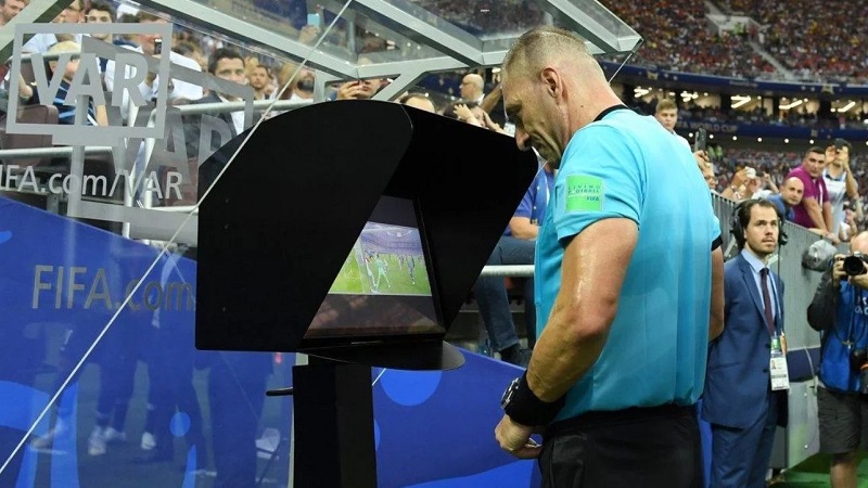 VAR: ¿qué aportes y qué falencias deja tras el Mundial 2018?