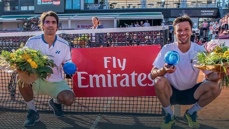 Buena semana del tenis argentino: Trungelitti semifinalista, Pella en final ATP y Zeballos campeón