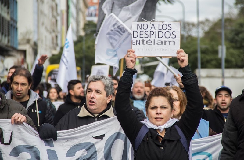 La crisis ya llegó: ¿qué esperan la CGT y la CTA para llamar un plan de lucha?