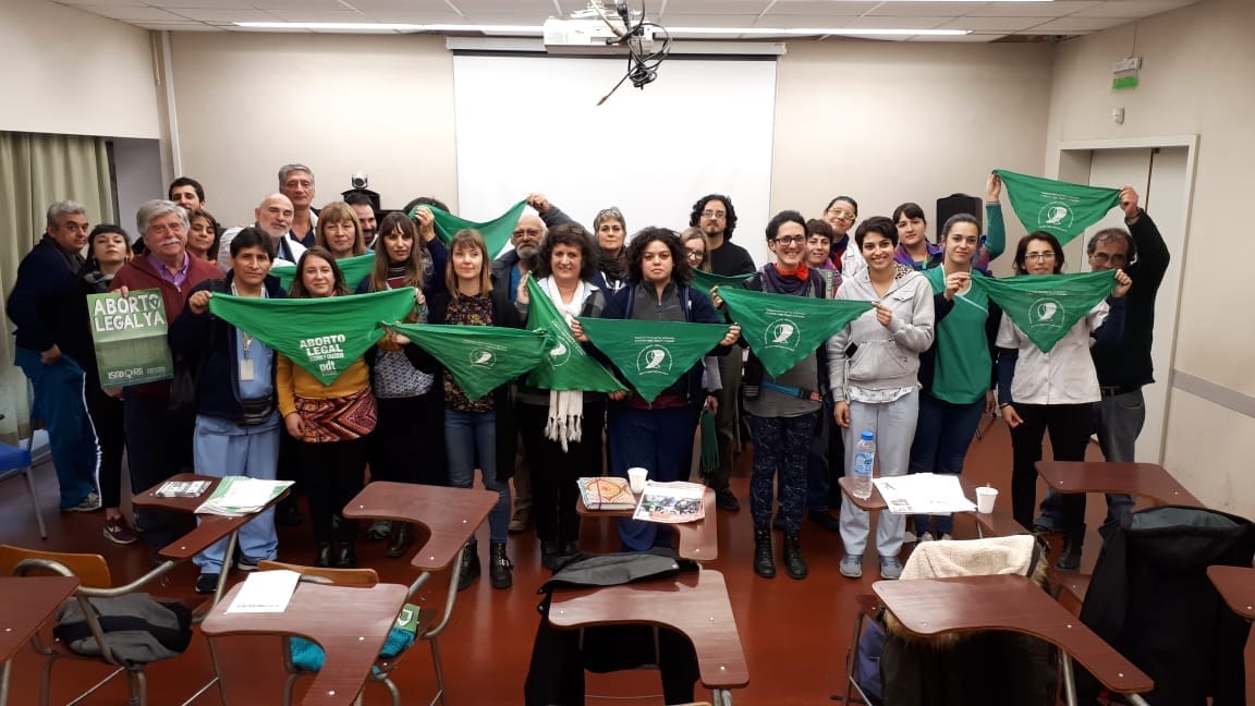 Salud pública: en el Hospital Garrahan se debatió sobre el derecho al aborto