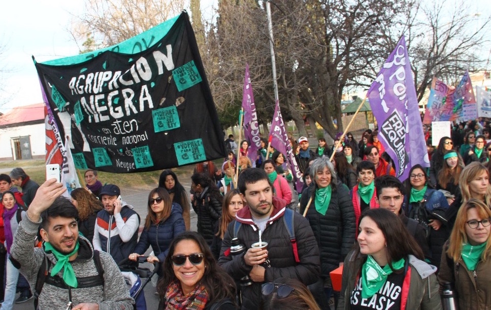 8A: paro contundente en las escuelas de Neuquén capital