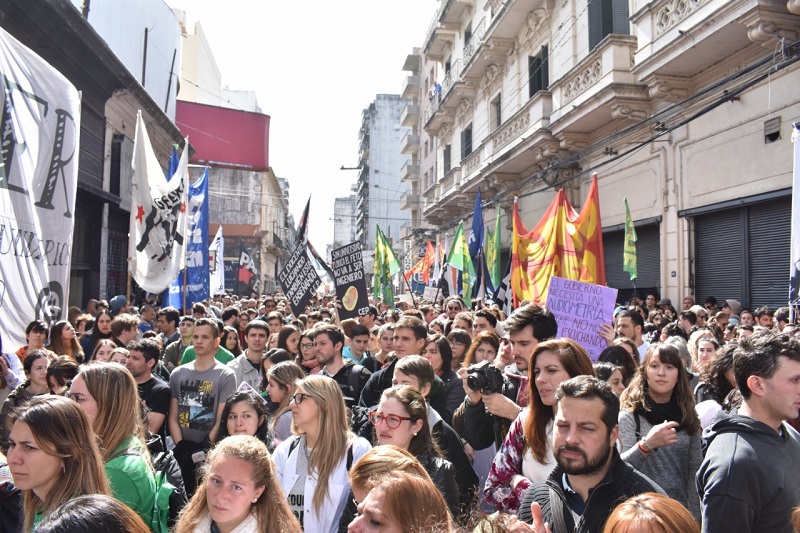 #ParoUniversitario: “Estoy acá bancando la lucha de los docentes”