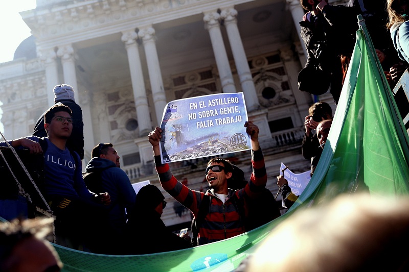 La Plata: trabajadores y estudiantes ganamos las calles ¿cómo seguimos?