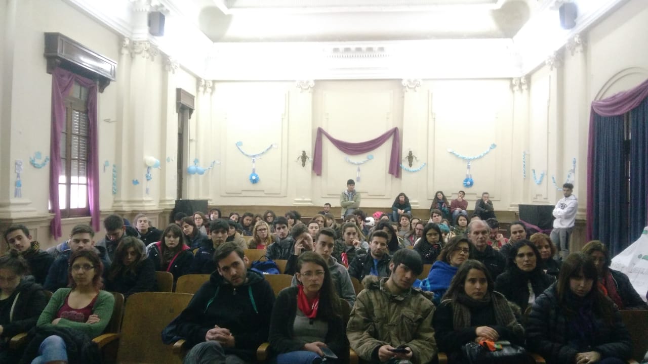 Bahía Blanca: El Avanza se planta en defensa de la educacion pública