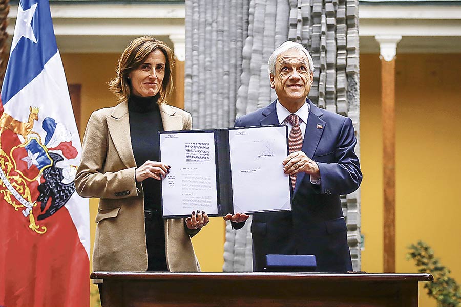 Piñera presenta un proyecto de ley para criminalizar a los estudiantes