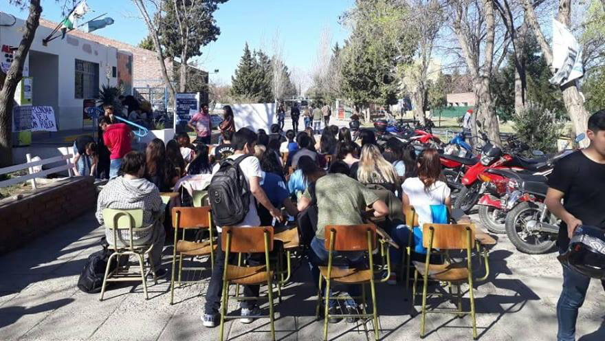 UNCo: la izquierda ingresa al Centro de Estudiantes de la Facultad de Economía y Administración