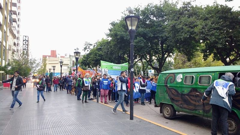 Jornada de lucha estudiantil en Río Cuarto contra el Presupuesto Nacional