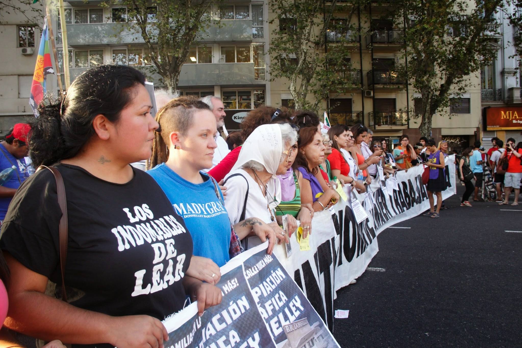 Miles de mujeres en las calles de Buenos Aires