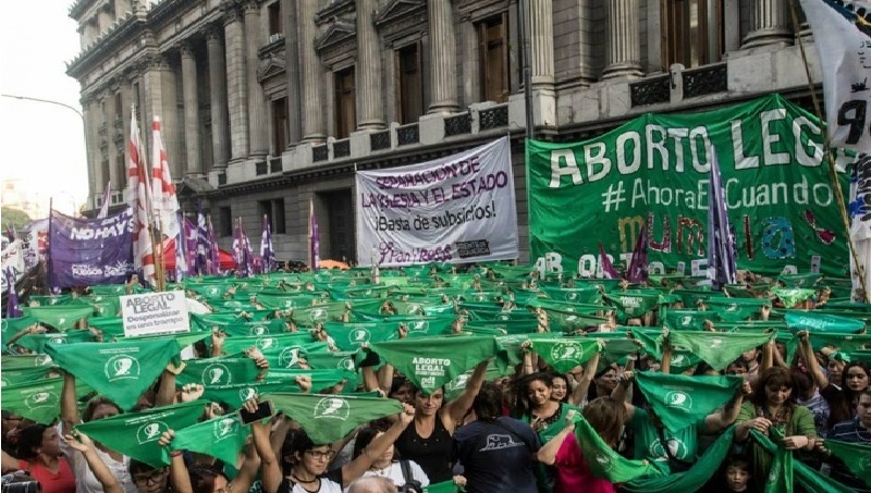 La maternidad será deseada o no será