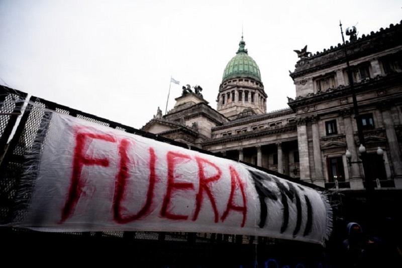 Si no hay pan para la clase trabajadora, que no haya paz para los empresarios