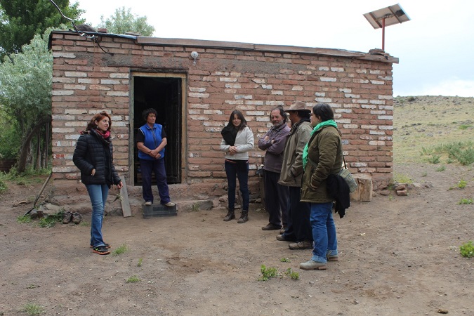 Noelia Barbeito y Macarena Escudero recorrieron territorio mapuche