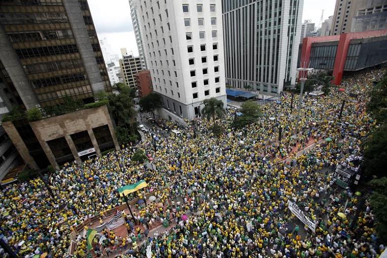 Contra el Gobierno, el PT y la corrupción: qué expresan las protestas del día 15