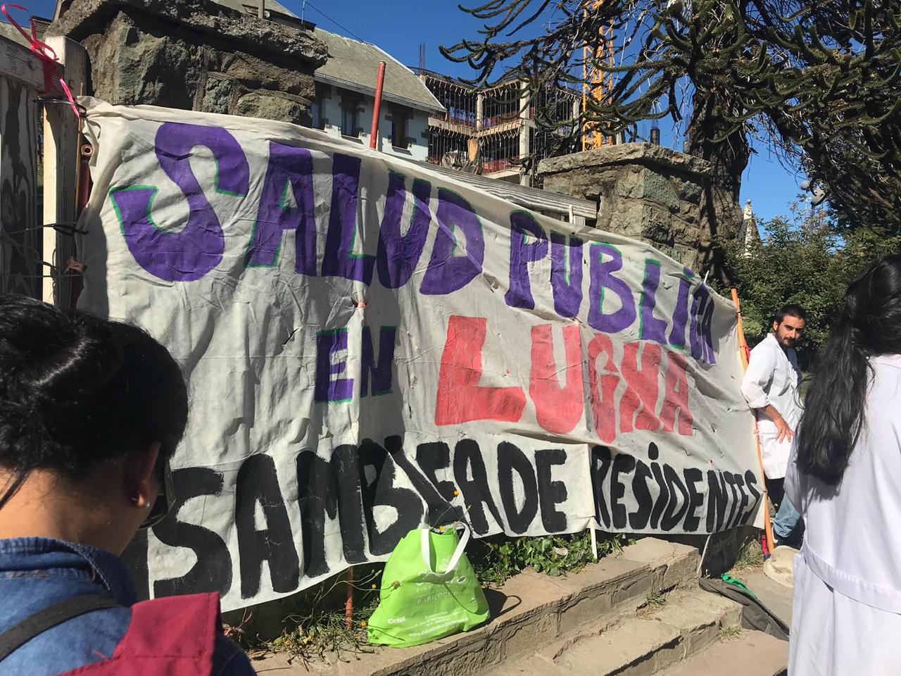 Paro de residentes en hospitales de Río Negro