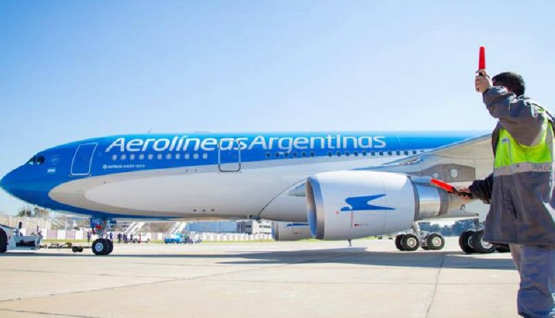 Aerolíneas Argentinas: paritarias a la baja y descontento entre los trabajadores