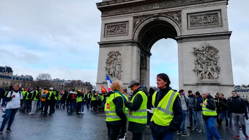 [Crónica] La Francia profunda tiñó de amarillo las calles de París