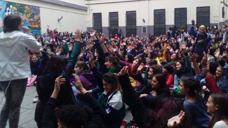 “Educando en valores”: Larreta ataca la organización estudiantil con su protocolo antitomas