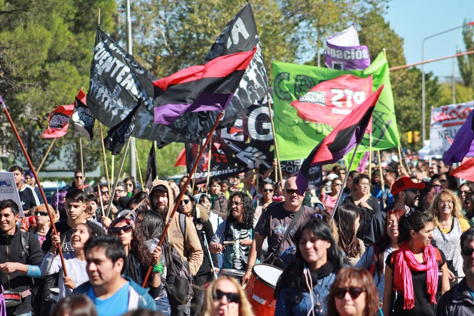 Carlos Fuentealba presente ahora y siempre: masiva marcha contra la impunidad