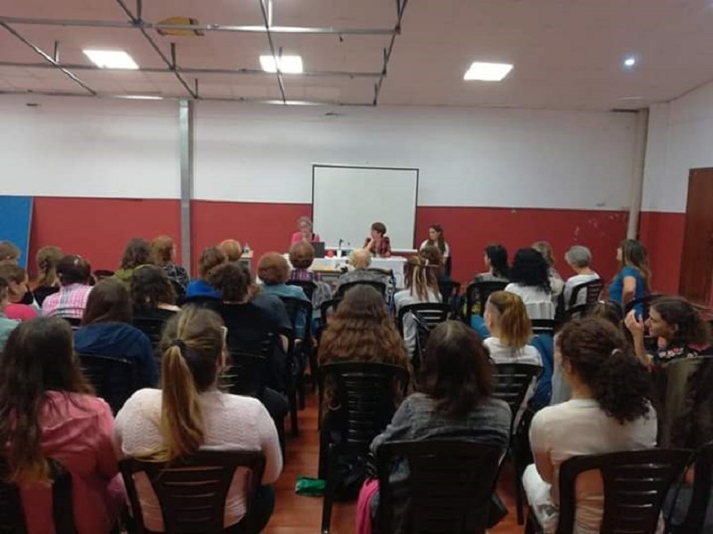 La Plata: se realizó charla sobre historia del feminismo en el Centro Israelita Max Nordau