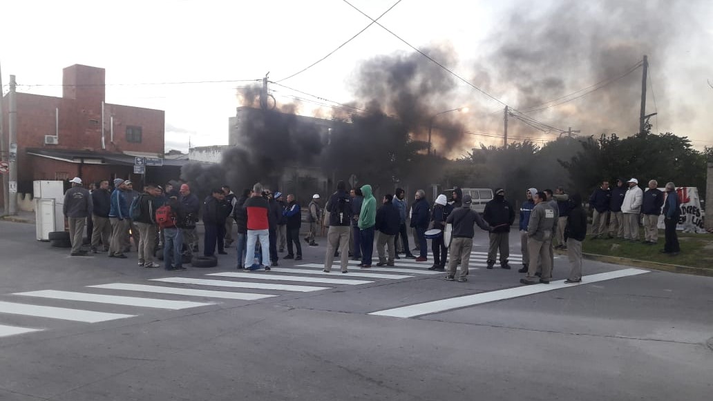 Córdoba: trabajadores de Molinos Minetti protestan por falta de pago