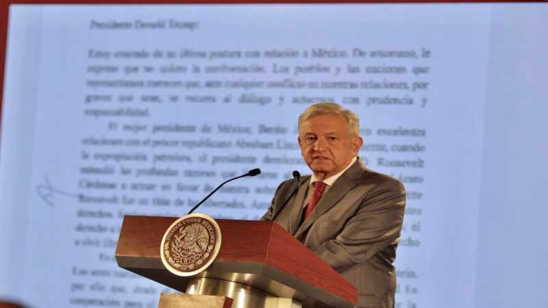 López Obrador responde con "diálogo y prudencia" a los ataques de Trump