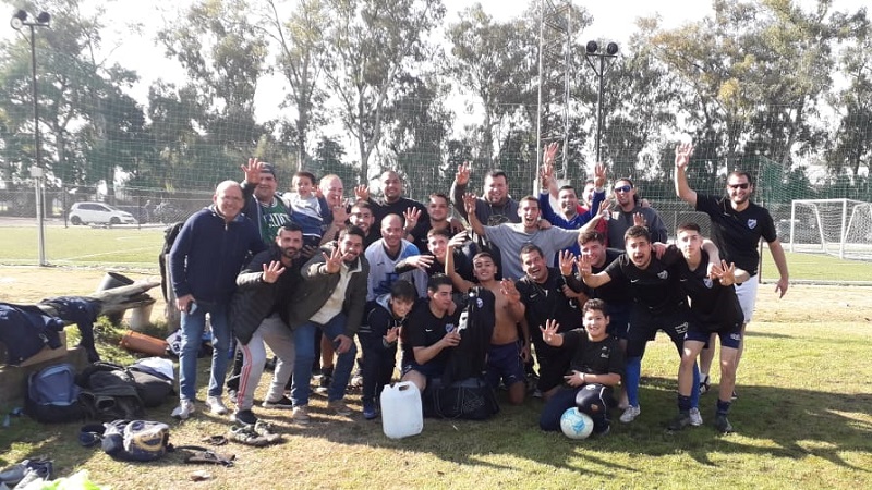 Darlo vuelta todo, en el fútbol también