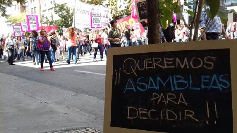 Córdoba: gran campaña de la Lista 4 en UEPC