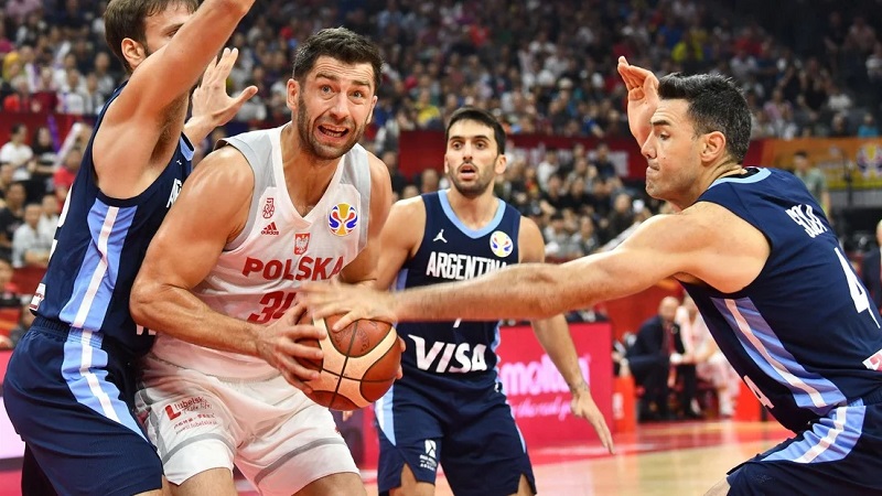 Argentina pulveriza a Polonia: enfrentará a Serbia en cuartos de final