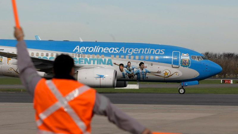 Paritarias en Aerolíneas: el futuro llegó hace rato