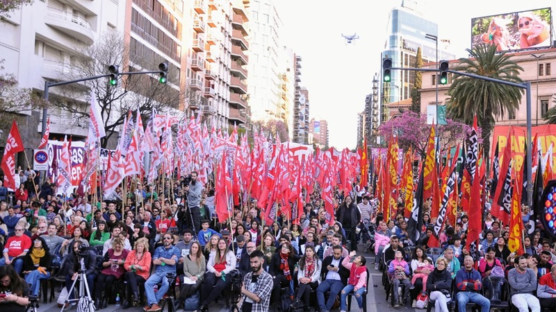 Gran acto del Frente de Izquierda Unidad en Córdoba