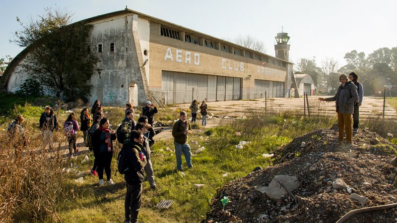 Presentan proyecto colectivo para declarar reserva natural y recreativa al ex Aeroclub de Laferrere