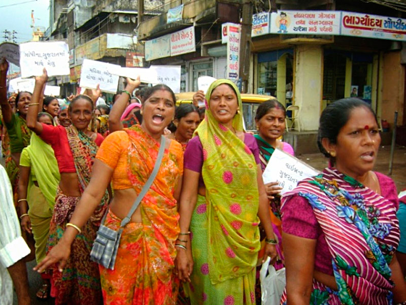 Huelga de recolectoras de excrementos en India