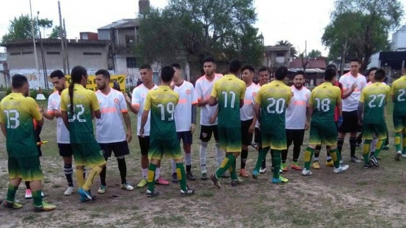 El fútbol que vive en el potrero