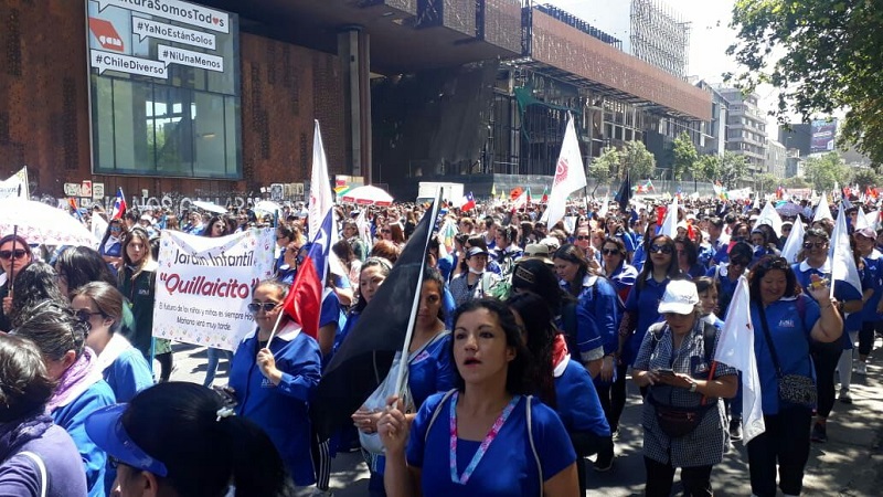 Chile vivió una nueva jornada de movilización con paro del sector público y portuarios