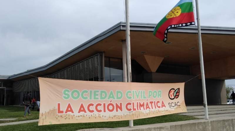 Conflicto por represas del río Santa Cruz llegó a Cumbre Social por la Acción Climática en Chile