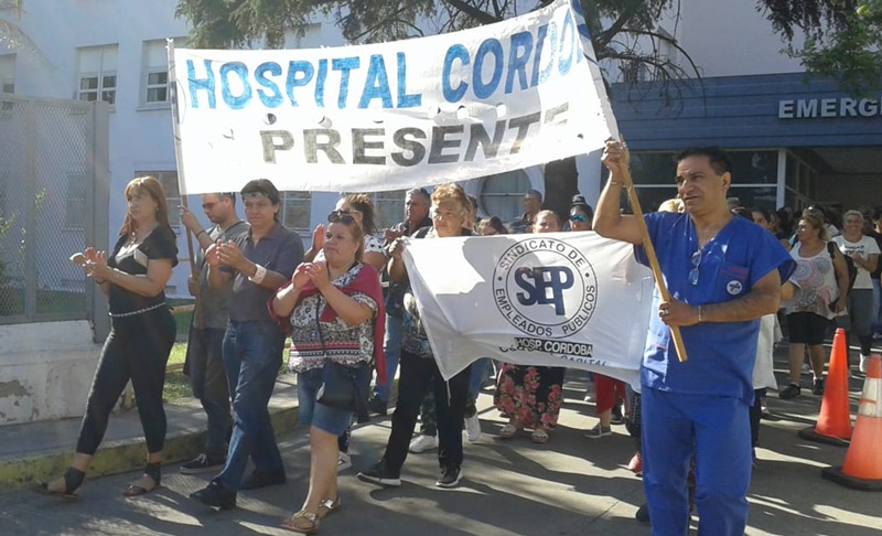 Hospital Córdoba: trabajadores denuncian falta de personal y de insumos. 