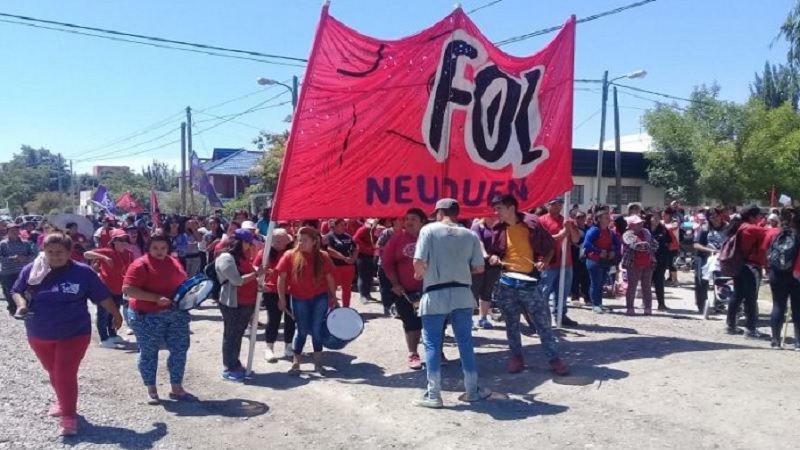 Organizaciones sociales junto a ceramistas piden plan de obras públicas al Gobierno de Neuquén