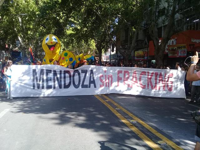 Intervenciones artísticas en defensa del agua en la Vendimia