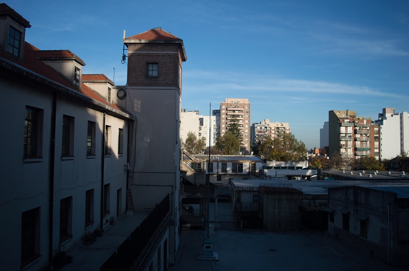 Estudiantes solidarios proponen fabricar alcohol en gel en laboratorios de escuelas técnicas