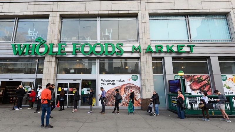 Huelga nacional de los trabajadores del supermercado Whole Foods en Estados Unidos