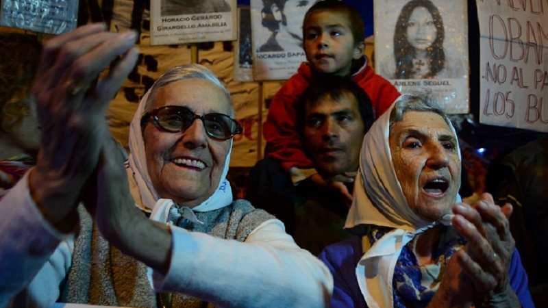 Las Madres de Plaza de Mayo de Neuquén y el Alto Valle celebran 43 años de lucha