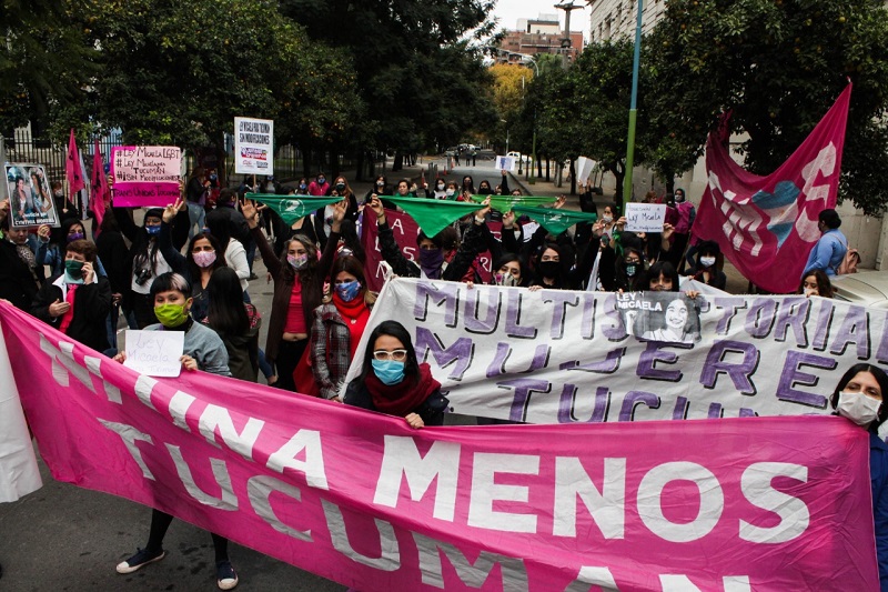 Se aprobó la adhesión a la Ley Micaela en Tucumán, tras la disputa con sectores antiderechos