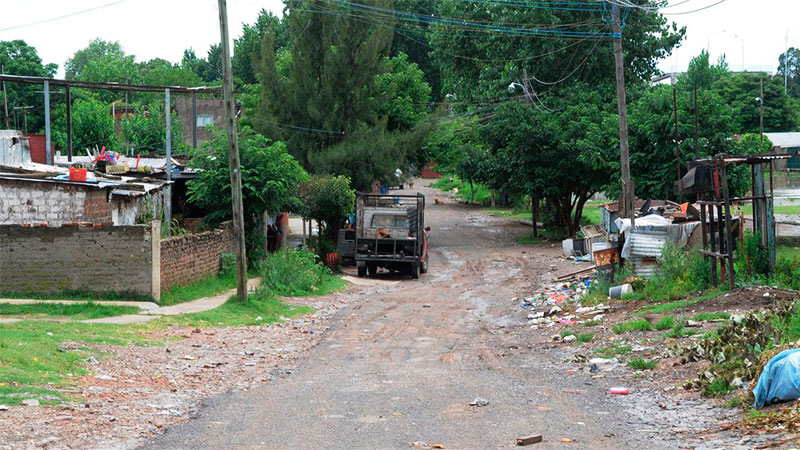 A la grave situación de Villa Itatí se suman 53 casos de coronavirus en Villa Azul